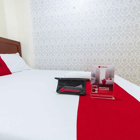 Reddoorz @ Davao Hub General Luna Extérieur photo